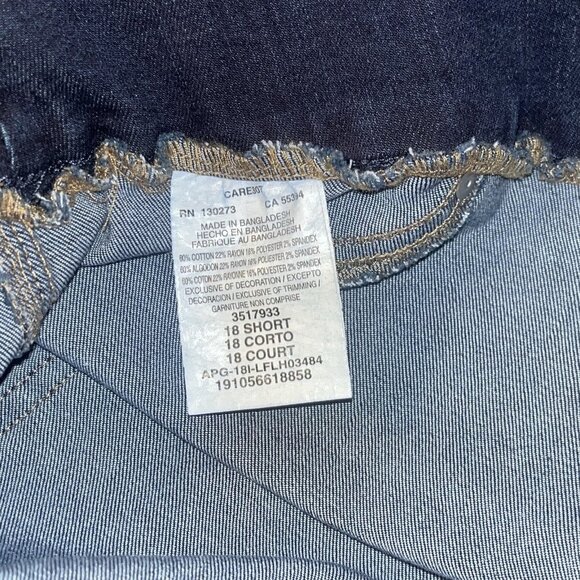 Lee Sculpting Slim Fit Slim Leg Mid Rise Jeans Womens Size 18 SHORT Dark Wash - Picture 5 of 9